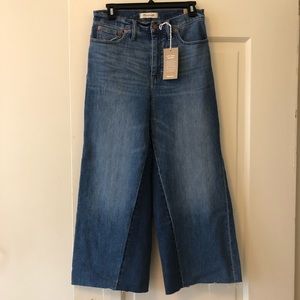 Madewell wide-leg cropped jeans. NEW WITH TAGS!!!